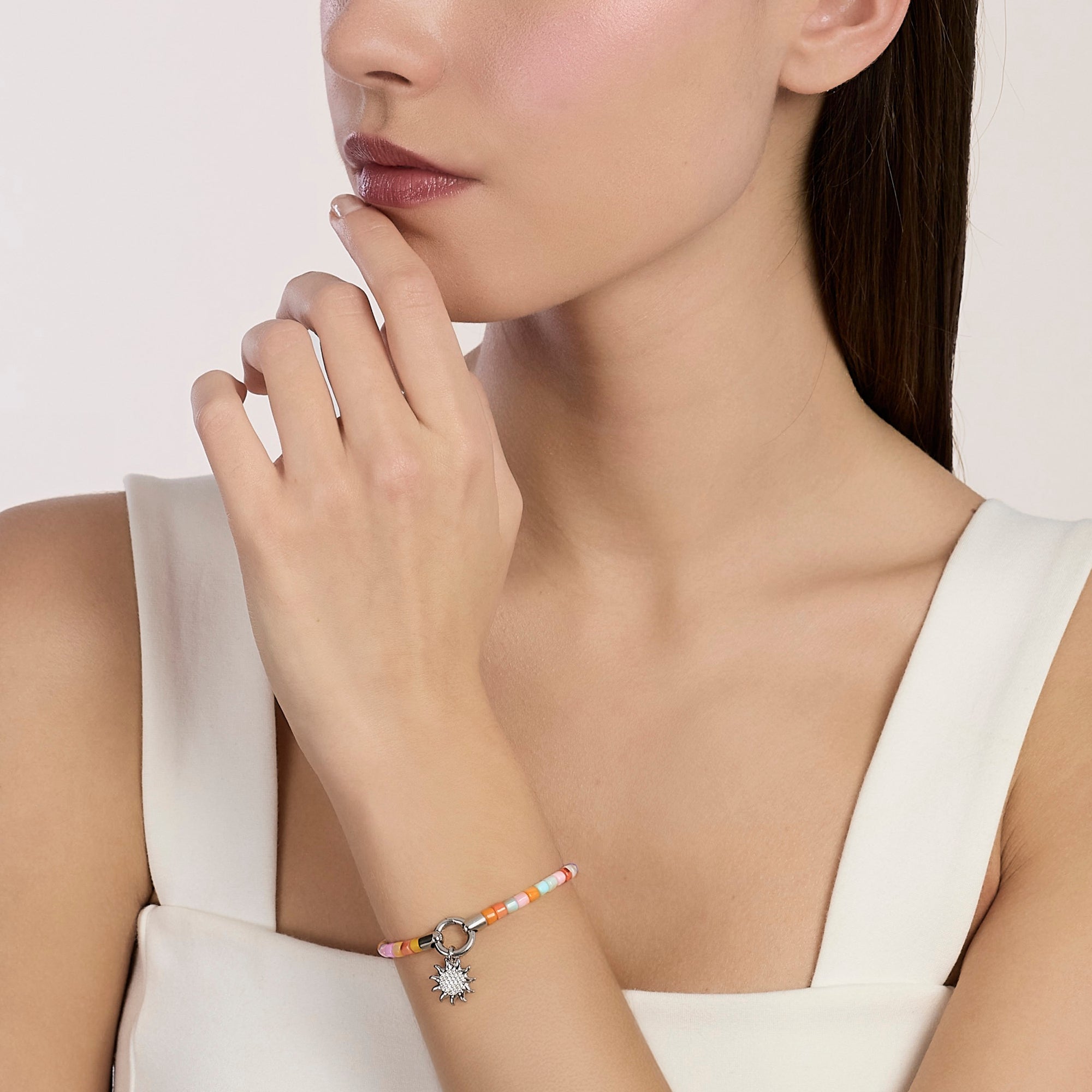 Bracciale componibile con conchiglie multicolor striate