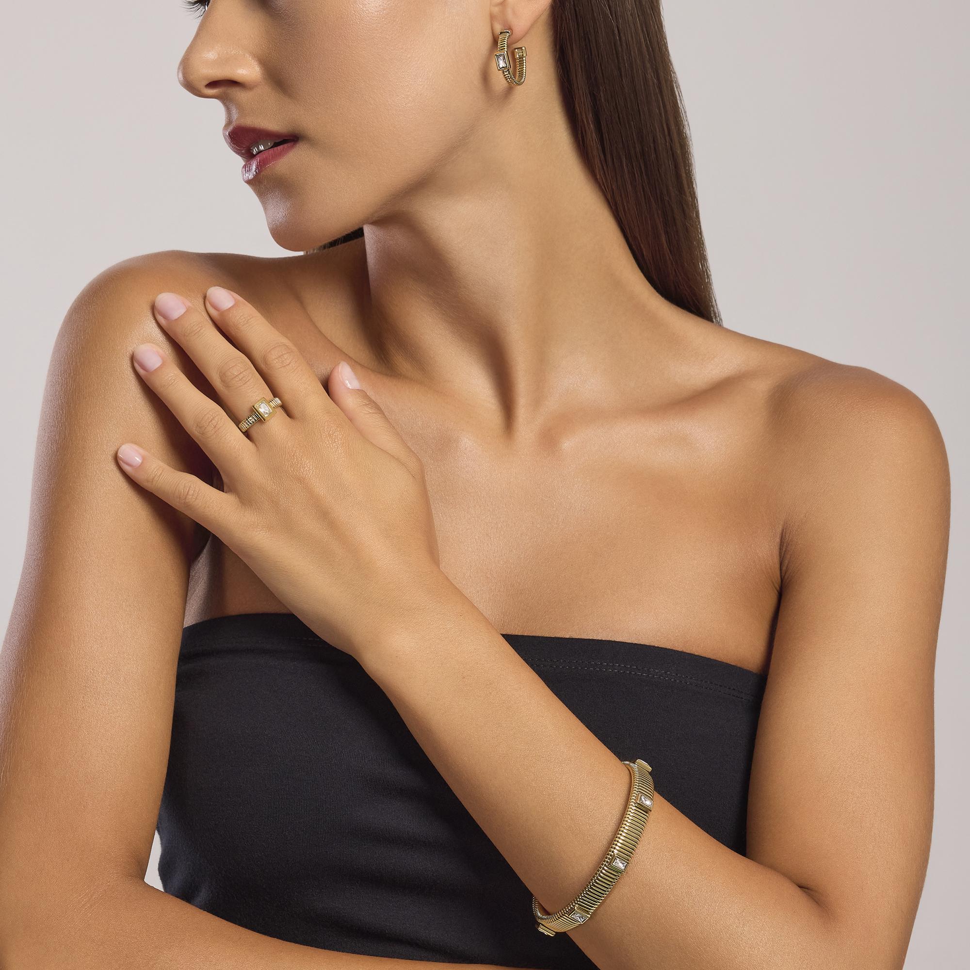 Bracciale tubogas dorato con zirconi bianchi