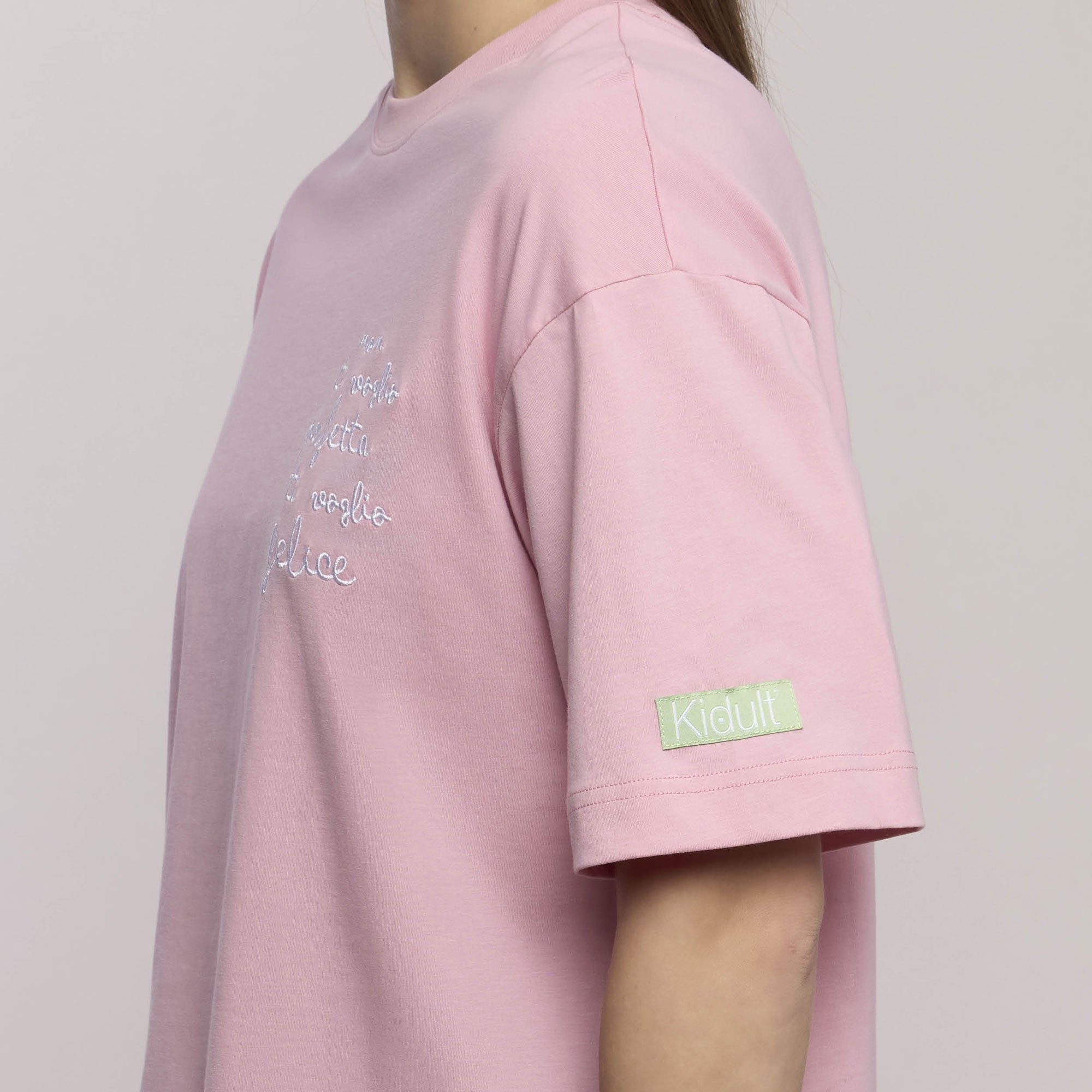Maglia oversize donna con scritta "Non ti voglio perfetta ma ti voglio felice"
