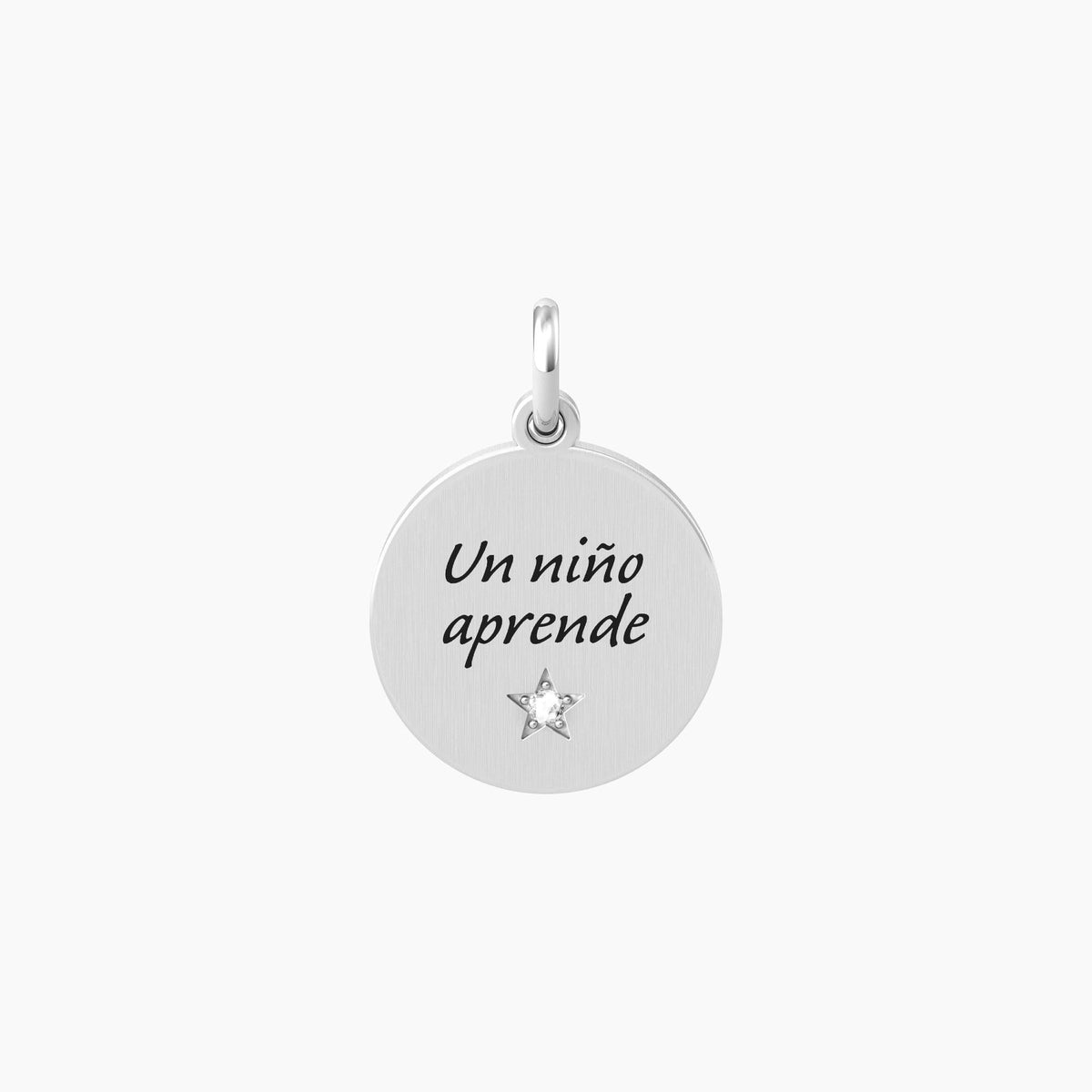 Ciondolo con frase L'amore insegna